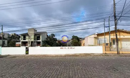 Terreno à venda no Floresta, Caxias do Sul  por R$ 750.000