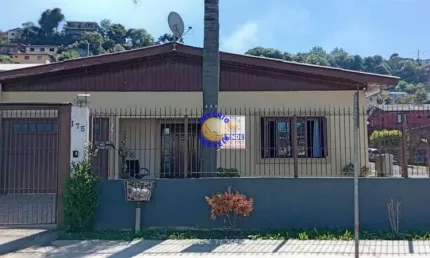 Império imóveis, vende casa, localizada no bairro de zorzi.; constit