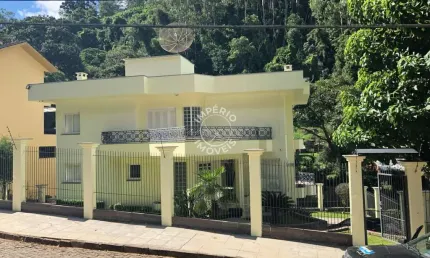 Casa com 3 quartos à venda no Galópolis, Caxias do Sul , 358 m2 por R$ 1.600.000