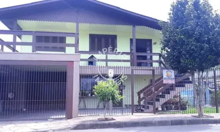 Casa com 5 quartos à venda no Esplanada, Caxias do Sul , 200 m2 por R$ 360.000