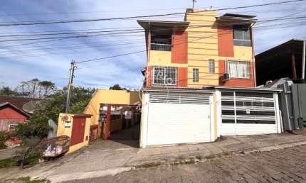Casa com 2 quartos à venda no Salgado Filho, Caxias do Sul , 73 m2 por R$ 235.000