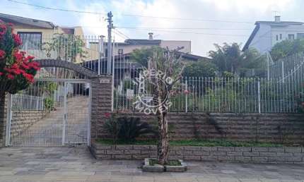 Casa com 2 quartos à venda no Arco Baleno, Caxias do Sul , 156 m2 por R$ 700.000