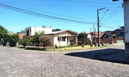Casa com 3 quartos à venda no Desvio Rizzo, Caxias do Sul , 185 m2 por R$ 575.000