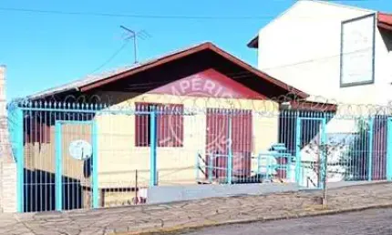 Casa com 3 quartos à venda no Kayser, Caxias do Sul , 120 m2 por R$ 398.000