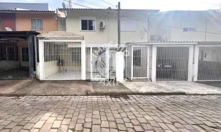 Sobrado semimobiliado com entrada individual - 02 dormitórios - localizado nossa senhora das graças.