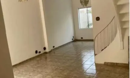 SOBRADO COM EDÍCULA À VENDA NO CAMBUCI (167m² | 2 DORMITÓRIOS | 1 VAGA