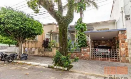 TERRENO 380m² COM DUAS CASAS | ZONA MISTA | 14 METROS DE FRENTE | OPORTUNIDADE PARA INVESTIDORES