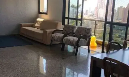 Lindo apartamento na Rua Anália Franco,, com 4 Dormitórios e 2 Suítes, Sala ampla,, 3 vagas, condomí