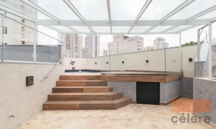 CASA À VENDA NA MOOCA COM PISCINA, 2 SUÍTES E ÁREA GOURMET PRIVATIVA