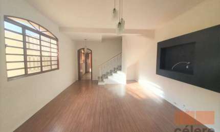 SOBRADO À VENDA NA VILA DIVA ? ZONA LESTE (300m² | 3 DORMITÓRIOS | 2 VAGAS)