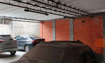 Amplo Sobrado 350m² de Terreno -  A 500m do Shopping Anália Franco