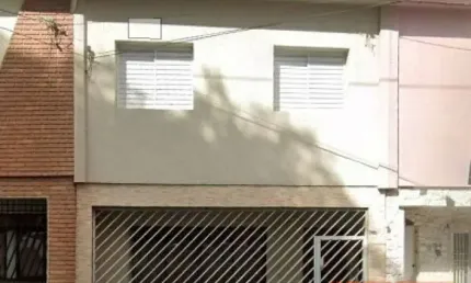SOBRADO COM 3 DORMITÓRIOS E QUINTAL À VENDA NA MOOCA/SP