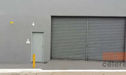 GALPÃO 500M² À VENDA POR R$ 2.200.000,00 OU PARA LOCAÇÃO POR R$ 10.000,00