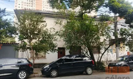 SOBRADO NA MOOCA, PERTO METRÔ BRESSER (15m de frente por 4m de profundidade) -