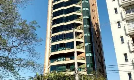 Apartamento 220m² | 1 por andar | 12º andar | 3 suítes | 5 banheiros | 2 sacadas | 3 vagas