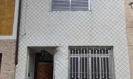 ALUGO SOBRADO COM 2 DORMITÓRIOS (2 SUÍTES) NA MOOCA EXCELENTE LOCALIZAÇÃO