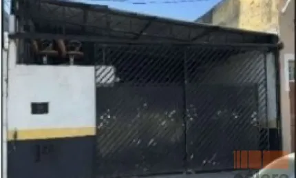 Galpão para locação na mooca (350m² | 4 vagas | 2 banheiros)
