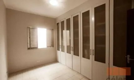 OPORTUNIDADE | CASA TÉRREA | 03 dorm, 02 vagas, 03 banheiros  - Cambuci/SP