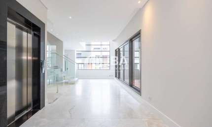 Casa em condomínio fechado com 4 quartos à venda na Rua Luiz Kula, 101, Santo Inácio, Curitiba, 321 m2 por R$ 2.890.000