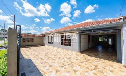 Casa com 3 quartos à venda na Oscar Hioschi, 77, Roça Grande, Colombo, 205 m2 por R$ 649.000