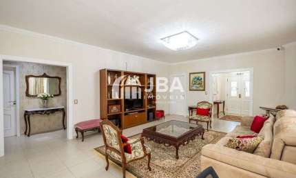 Casa com 3 quartos à venda na Rua Deputado Leoberto Leal, 628, Guabirotuba, Curitiba, 219 m2 por R$ 1.590.000