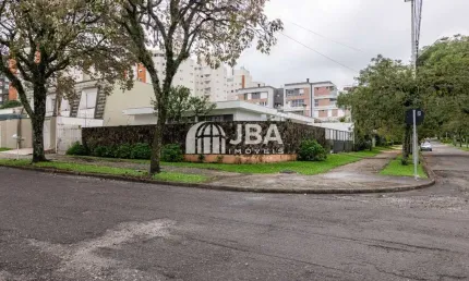 Casa com 3 quartos à venda na rua fernandes de barros, 2088, hugo lange, curitiba, 178 m2 por r$ 1.420.000