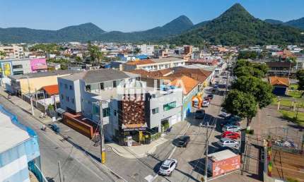 Casa comercial à venda na Rua Maringá, 74, Centro, Matinhos, 981 m2 por R$ 12.000.000