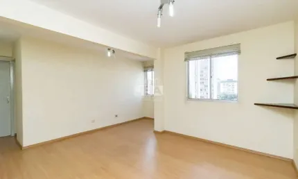 Sala comercial com 2 salas à venda na Rua Treze de Maio, 336, Centro, Curitiba, 37 m2 por R$ 115.000