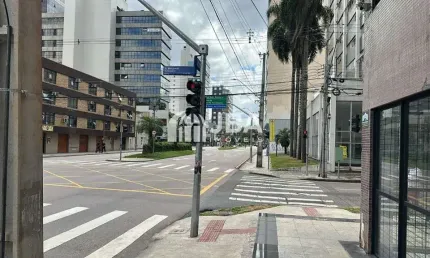Ponto comercial com 2 salas à venda na Rua Mariano Torres, 401, Centro, Curitiba, 31 m2 por R$ 220.000