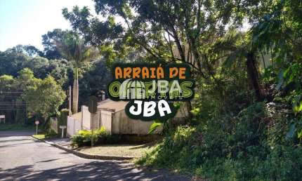 Terreno à venda na Rua Zélia Maria Pimpão Ferraz, 49, Barreirinha, Curitiba por R$ 280.000