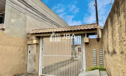 Casa com 2 quartos à venda na Rua Angelina Legat Pasini, 400, Alto Boqueirão, Curitiba, 52 m2 por R$ 410.000