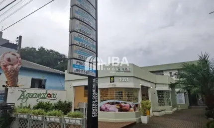 Sala comercial com 1 sala à venda na Rua Veríssimo Marques, 1351, Centro, São José dos Pinhais, 28 m2 por R$ 210.000