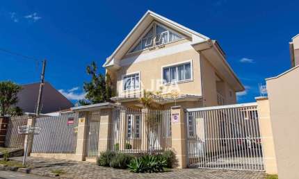 Casa com 3 quartos à venda na Rua Zacarias Alves Pereira, 1251, Aristocrata, São José dos Pinhais, 244 m2 por R$ 2.000.000
