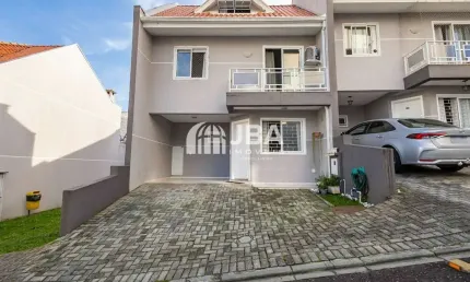 Casa em condomínio fechado com 3 quartos à venda na Avenida Monteiro Tourinho, 938, Tingui, Curitiba, 129 m2 por R$ 695.000