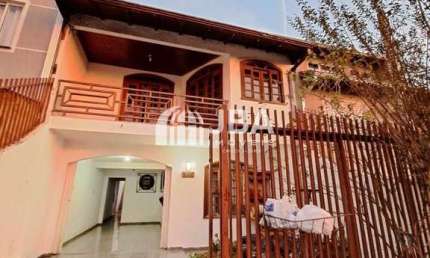 Casa com 4 quartos à venda na Rua Júlio Hoog, 525, Xaxim, Curitiba, 138 m2 por R$ 579.000