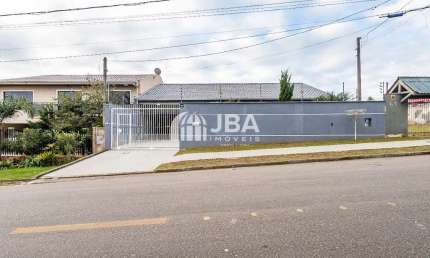 Casa com 3 quartos à venda na Rua Antônio Kamaroski, 64, Guaraituba, Colombo, 145 m2 por R$ 950.000