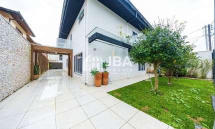 Casa com 5 quartos à venda na Rua das Cerejeiras, 37, Barreirinha, Curitiba, 352 m2 por R$ 1.800.000