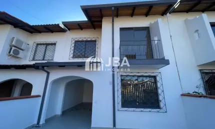 Casa em condomínio fechado com 4 quartos à venda na rua professor josé nogueira dos santos, 1503, boqueirão, curitiba, 125 m2 por r$ 730.000