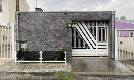 Ótimo sobrado a venda com 160m², 4 quartos, Bairro Roseira-SJP