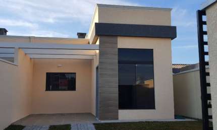 Espaço e Conforto: Casa com 3 Quartos e Suíte em Jardim Ipê, São José dos Pinhais