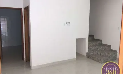 Sobrado para Alugar em Vila Santa Clara, São Paulo - SP
