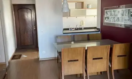Apartamento com 02 dormitórios e suíte na Vila Manchester