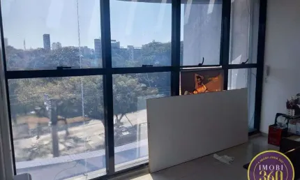 Salas para alugar 15m² em frente a estação guilhermina