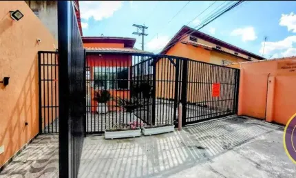 Sobrado Próximo à Estação Guaianases – Condomínio com Lazer e Segurança