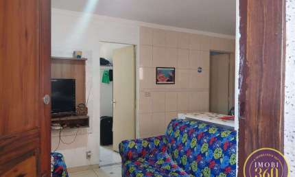 Apartamento com 2 Quartos e 1 banheiro à Venda, 48 m² por R$ 225.000