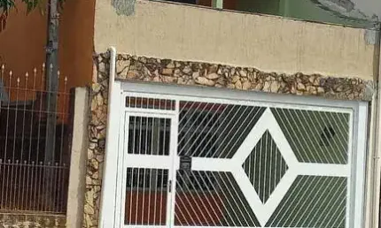 Sobrado dos Sonhos na Vila Formosa – Amplo, Moderno e com 4 Suítes!