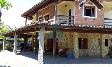 Casa com 6 dorms, praia da lagoinha, ubatuba - r$ 2.2 mi, cod: 1861