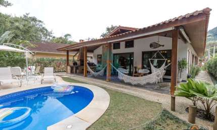 Casa com 3 dorms, Praia Dura, Ubatuba - R$ 1.79 mi, Cod: 508