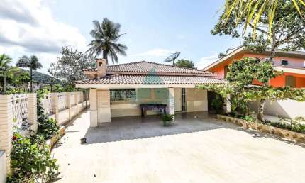Casa com 4 quartos, Condomínio Samola, Ubatuba - R$ 950 mil, Cod: 1395