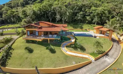 Casa com 6 quartos, Recanto da Lagoinha, Ubatuba - R$ 3.85 mi, Cod: 1599